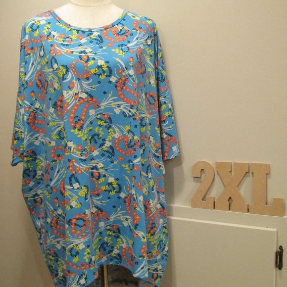 LuLaRoe Tops - NWT LuLaRoe Irma tunic, 2XL